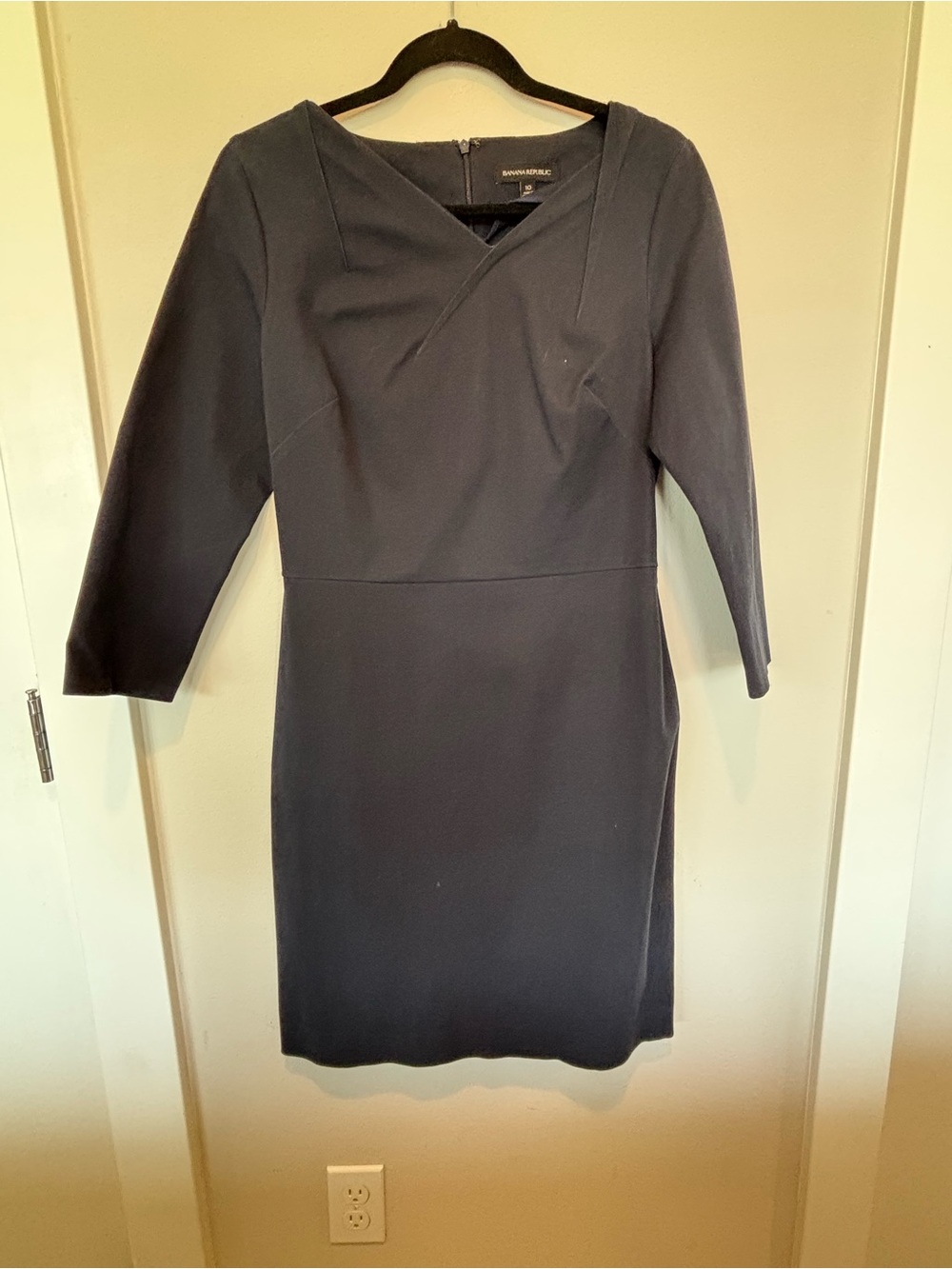 Banana Republic Dark Navy Long-Sleeve Sheath Dress
